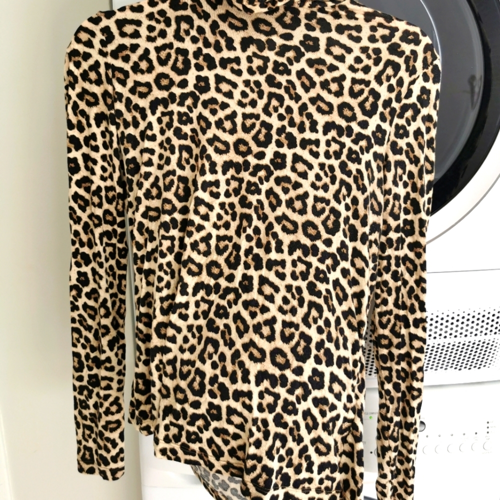 Cheetah print turtleneck